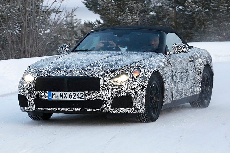 Spy-Shots of Cars - This image has been optimized for a calibrated screen with a Gamma of 2.2 and a colour temperature og 6500∞K